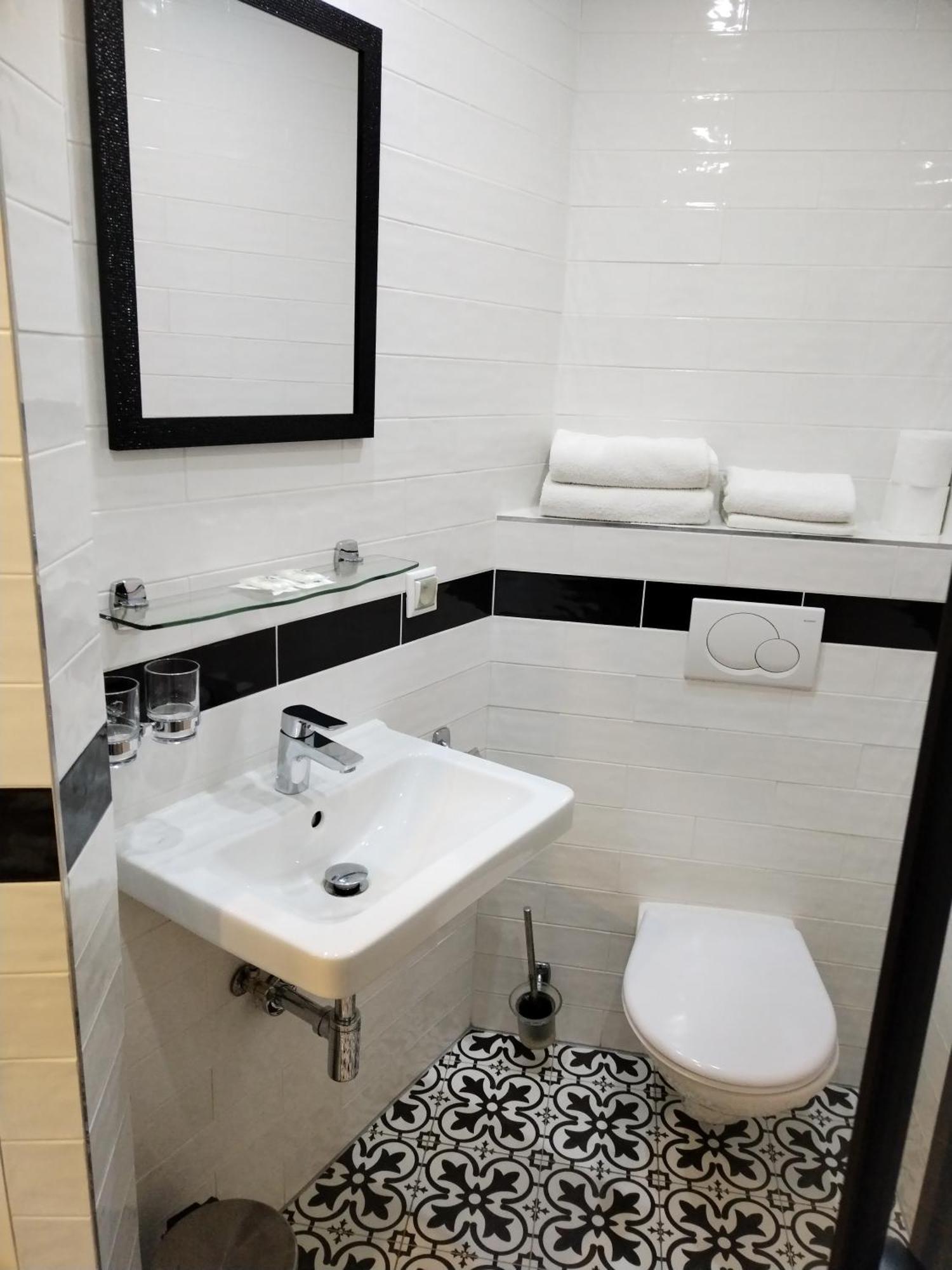 יאבלונק נאד ניסו Hotel Na Baste מראה חיצוני תמונה